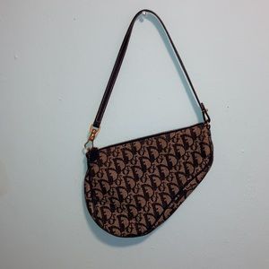 Christian Dior- Diorissimo Saddle Pochette